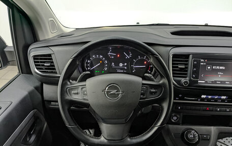 Opel Zafira Life I, 2021 год, 4 145 000 рублей, 21 фотография