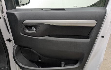 Opel Zafira Life I, 2021 год, 4 145 000 рублей, 23 фотография