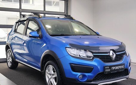 Renault Sandero II рестайлинг, 2018 год, 955 000 рублей, 3 фотография