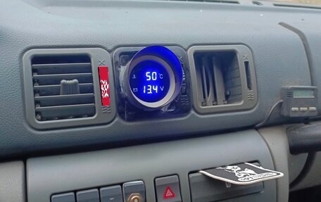 ЛуАЗ Patriot, 2011 год, 700 000 рублей, 1 фотография