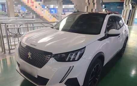 Peugeot 2008 II, 2022 год, 1 350 000 рублей, 1 фотография