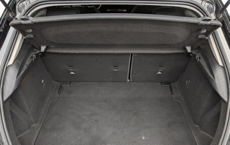 Mercedes-Benz A-Класс, 2018 год, 2 500 000 рублей, 10 фотография