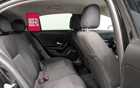 Mercedes-Benz A-Класс, 2018 год, 2 500 000 рублей, 18 фотография