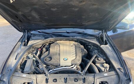 BMW 5 серия, 2013 год, 2 900 000 рублей, 10 фотография