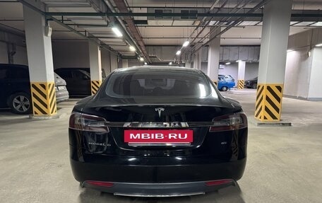 Tesla Model S I, 2014 год, 2 490 000 рублей, 2 фотография