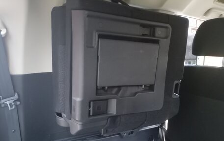 Mitsubishi Delica D:5 I, 2017 год, 3 400 000 рублей, 16 фотография