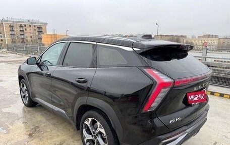 Geely Atlas, 2024 год, 3 200 000 рублей, 5 фотография