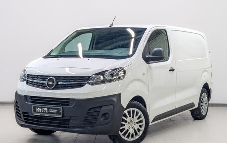 Opel Vivaro, 2022 год, 2 650 000 рублей, 1 фотография