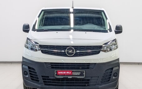 Opel Vivaro, 2022 год, 2 650 000 рублей, 2 фотография