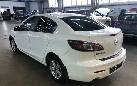 Mazda 3, 2012 год, 850 000 рублей, 3 фотография