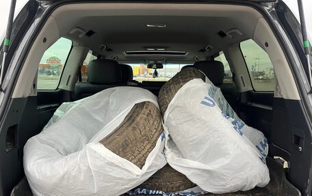 Toyota Land Cruiser 200, 2011 год, 3 250 000 рублей, 10 фотография