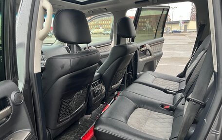 Toyota Land Cruiser 200, 2011 год, 3 250 000 рублей, 16 фотография