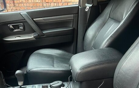 Mitsubishi Pajero IV, 2011 год, 1 650 000 рублей, 14 фотография