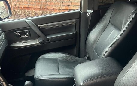Mitsubishi Pajero IV, 2011 год, 1 650 000 рублей, 7 фотография