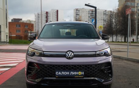 Volkswagen Tiguan, 2025 год, 4 850 000 рублей, 2 фотография