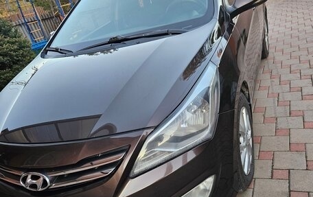 Hyundai Solaris II рестайлинг, 2016 год, 850 000 рублей, 1 фотография