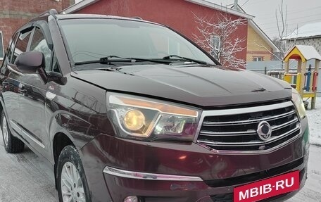 SsangYong Stavic, 2013 год, 685 000 рублей, 16 фотография