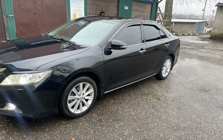 Toyota Camry, 2013 год, 2 060 000 рублей, 2 фотография