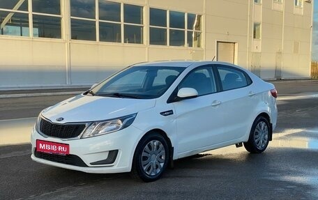 KIA Rio III рестайлинг, 2014 год, 685 000 рублей, 1 фотография