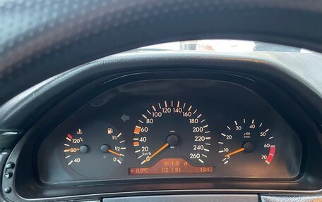 Mercedes-Benz E-Класс, 1998 год, 649 999 рублей, 17 фотография