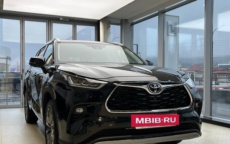 Toyota Highlander, 2025 год, 6 499 000 рублей, 2 фотография