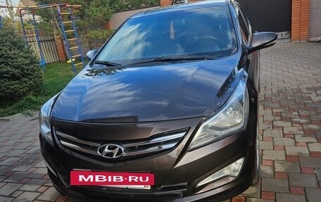 Hyundai Solaris II рестайлинг, 2016 год, 850 000 рублей, 9 фотография