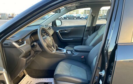 Toyota RAV4, 2025 год, 4 199 000 рублей, 9 фотография