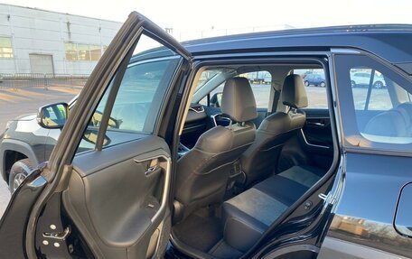 Toyota RAV4, 2025 год, 4 199 000 рублей, 16 фотография