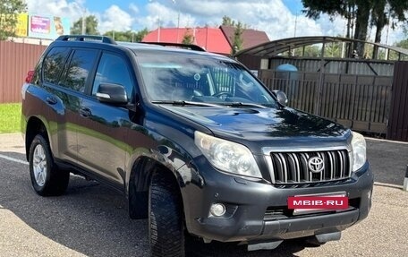 Toyota Land Cruiser Prado 150 рестайлинг 2, 2010 год, 1 910 000 рублей, 3 фотография