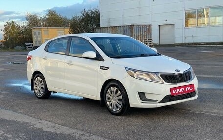 KIA Rio III рестайлинг, 2014 год, 685 000 рублей, 3 фотография