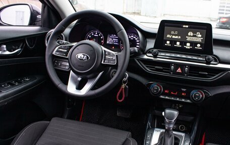 KIA Cerato IV, 2019 год, 1 849 000 рублей, 14 фотография