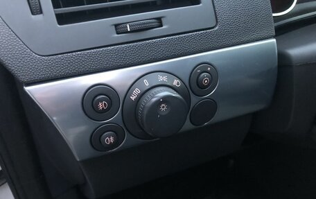 Opel Astra H, 2010 год, 700 000 рублей, 15 фотография