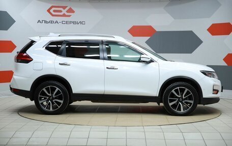 Nissan X-Trail, 2018 год, 2 390 000 рублей, 4 фотография