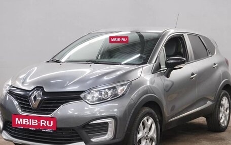 Renault Kaptur I рестайлинг, 2017 год, 1 100 000 рублей, 10 фотография