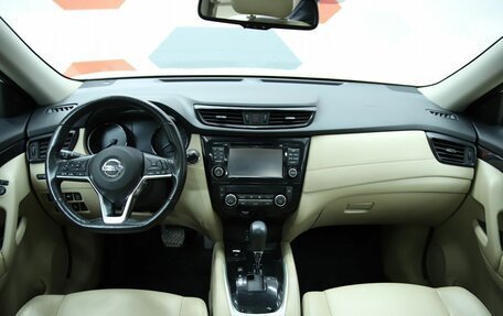 Nissan X-Trail, 2018 год, 2 390 000 рублей, 9 фотография