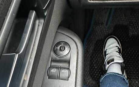 Ford Focus II рестайлинг, 2005 год, 350 000 рублей, 11 фотография