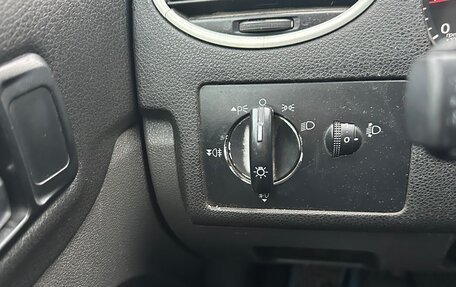 Ford Focus II рестайлинг, 2005 год, 350 000 рублей, 12 фотография