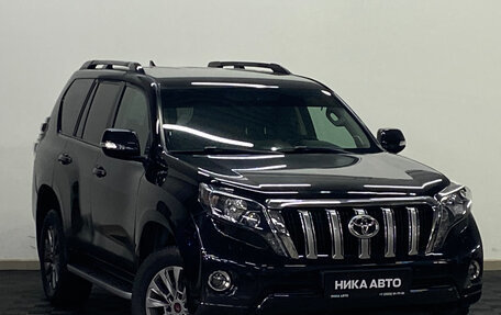 Toyota Land Cruiser Prado 150 рестайлинг 2, 2017 год, 4 590 000 рублей, 3 фотография