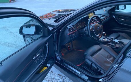 BMW 3 серия, 2013 год, 1 420 000 рублей, 14 фотография