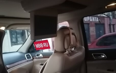 Jeep Grand Cherokee, 2012 год, 1 700 000 рублей, 14 фотография