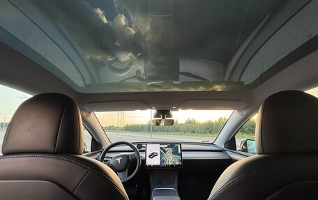 Tesla Model Y I, 2021 год, 4 970 000 рублей, 13 фотография