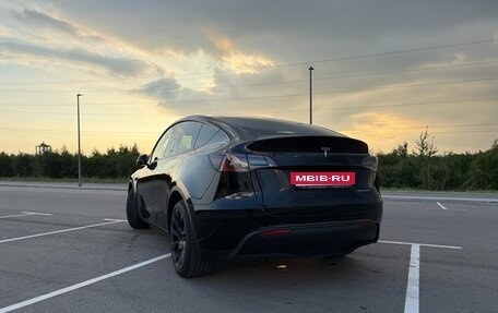Tesla Model Y I, 2021 год, 4 970 000 рублей, 5 фотография