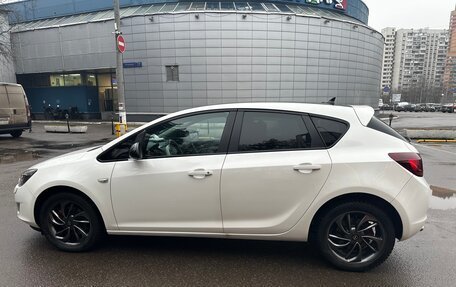 Opel Astra J, 2012 год, 840 000 рублей, 4 фотография