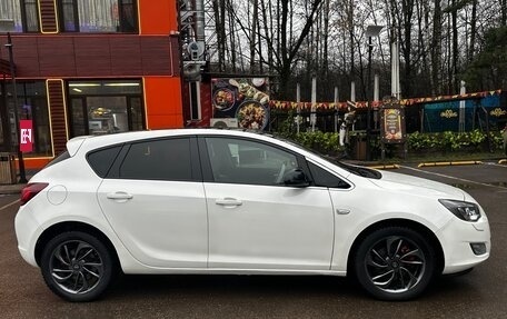 Opel Astra J, 2012 год, 840 000 рублей, 5 фотография