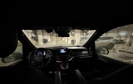 Mercedes-Benz V-Класс, 2020 год, 5 500 000 рублей, 10 фотография