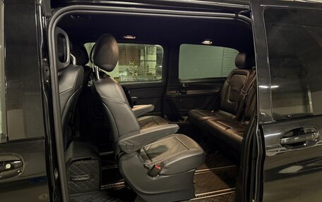 Mercedes-Benz V-Класс, 2020 год, 5 500 000 рублей, 15 фотография