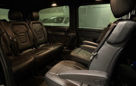 Mercedes-Benz V-Класс, 2020 год, 5 500 000 рублей, 20 фотография