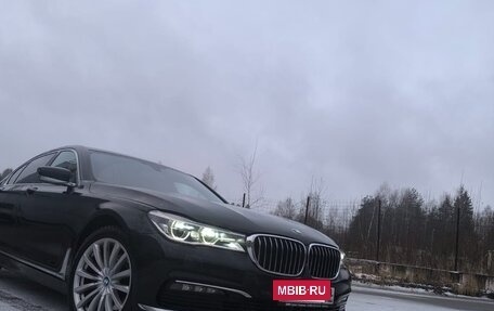 BMW 7 серия, 2017 год, 2 490 000 рублей, 2 фотография