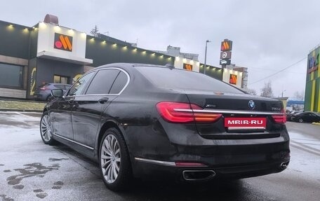 BMW 7 серия, 2017 год, 2 490 000 рублей, 5 фотография