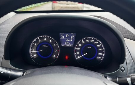 Hyundai Solaris II рестайлинг, 2011 год, 650 000 рублей, 12 фотография